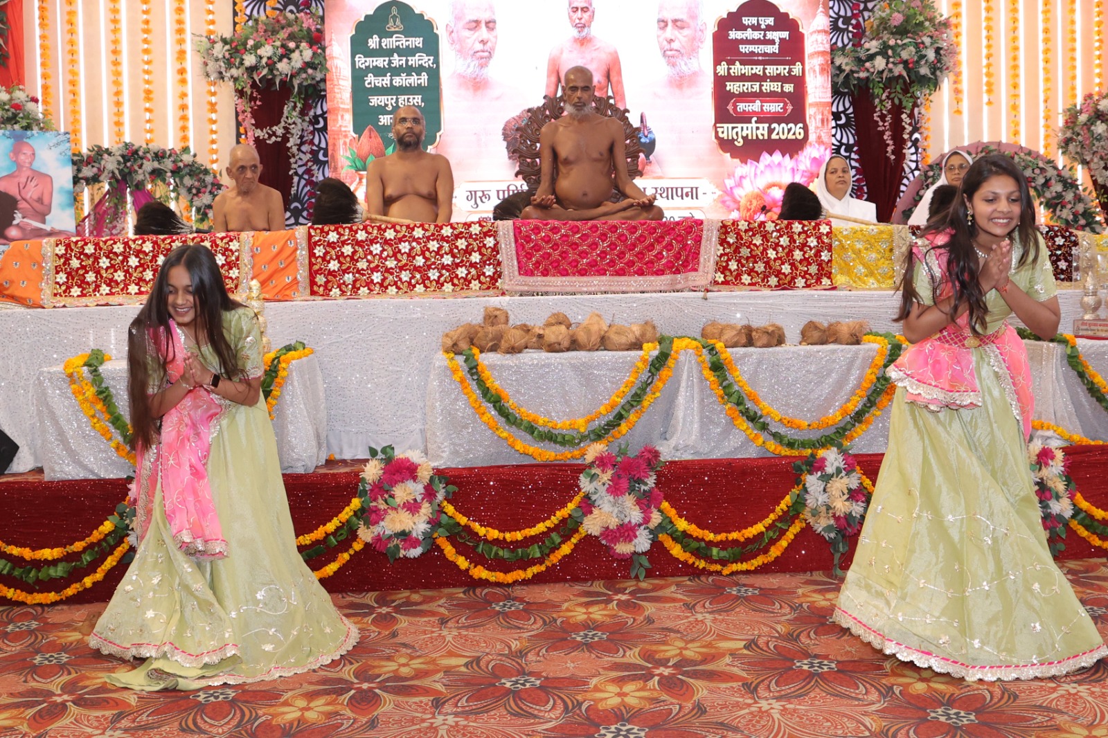 समाचार:20 वर्षों बाद जगा जयपुर हाउस का वर्षायोग : आचार्य श्री सौभाग्यसागर जी महाराज ससंघ के सान्निध्य में भव्य चातुर्मास मंगल कलश स्थापना संपन्न
