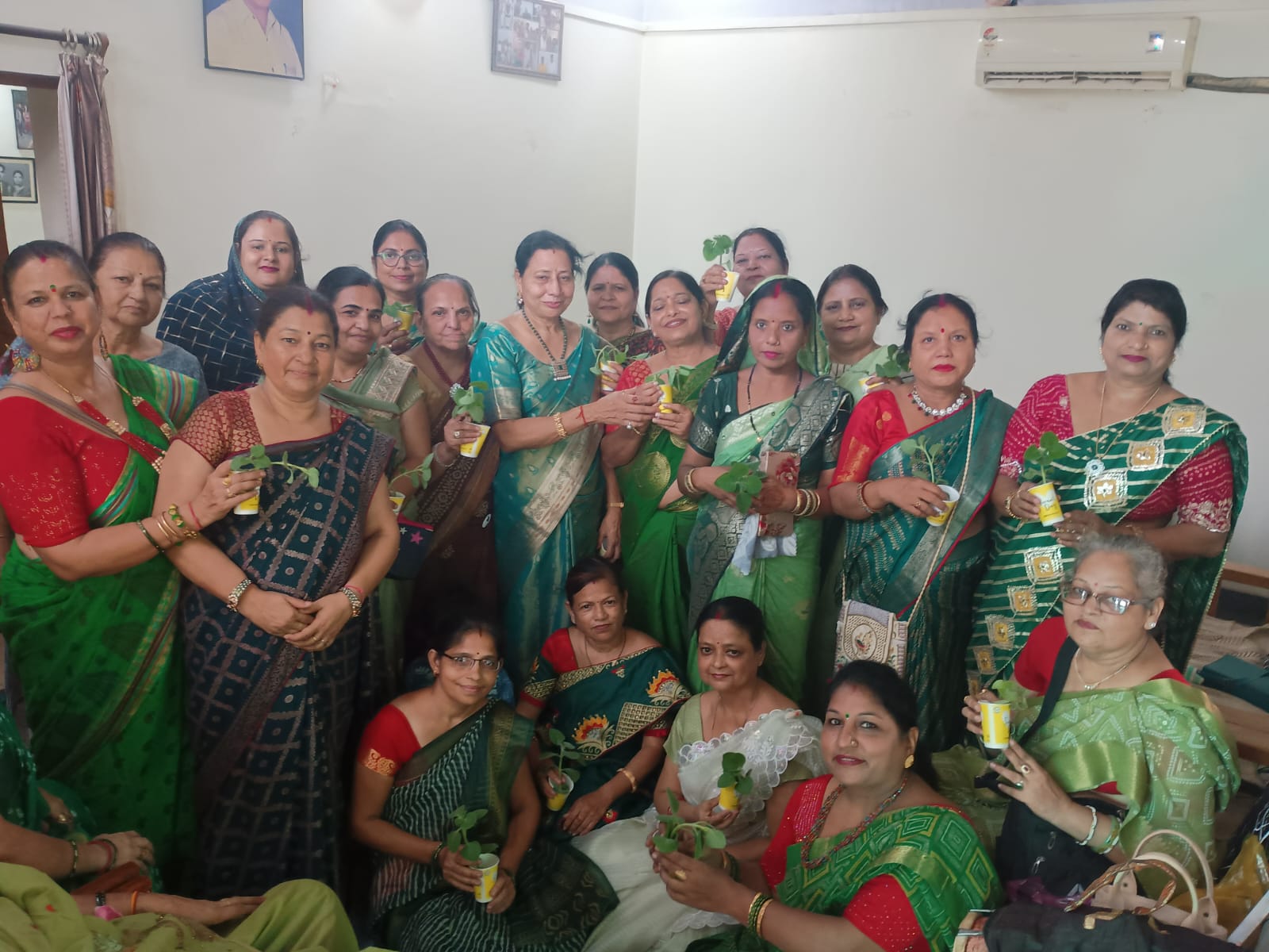समाचार:वात्सल्य सेवा समिति ने मनाई भगवान महावीर की वीर शासन जयंती : पौधारोपण कर दिया पर्यावरण संरक्षण का संदेश