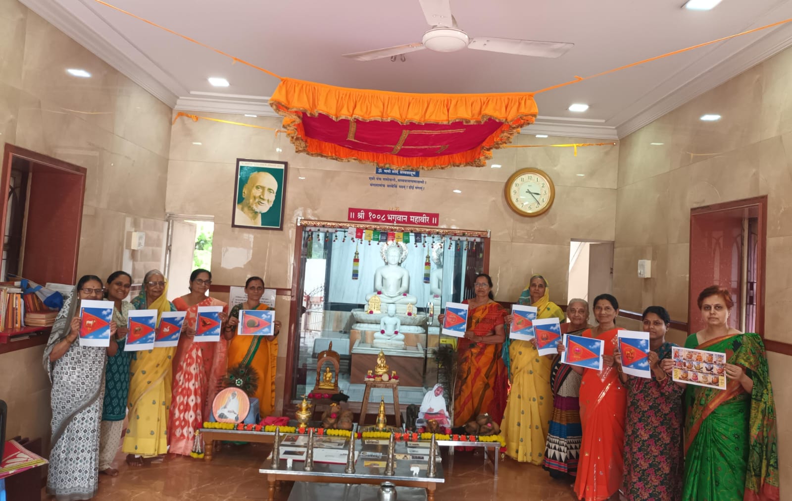 ज्ञानमती माताजी द्वारा लिखित इंद्रध्वज विधान की स्वर्ण जयंती पर आयोजन : कोल्हापुर में मुकुट सप्तमी पर निर्वाण लाड़ू चढ़ाकर विधान संपन्न