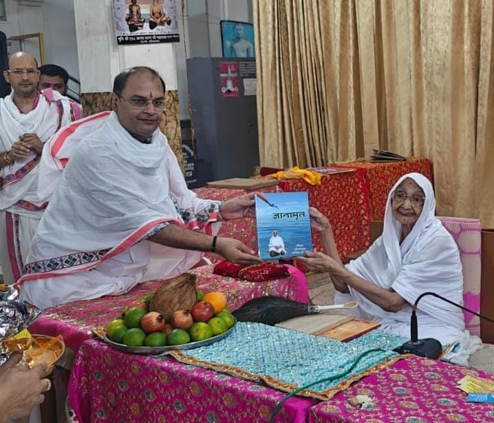 अयोध्या में भगवान पार्श्वनाथ के निर्वाण कल्याणक पर चढ़ाया गया निर्वाण लाड़ू : गणिनीप्रमुख ज्ञानमती माताजी ने क्षमा को जीवन में धारण करने की दी प्रेरणा