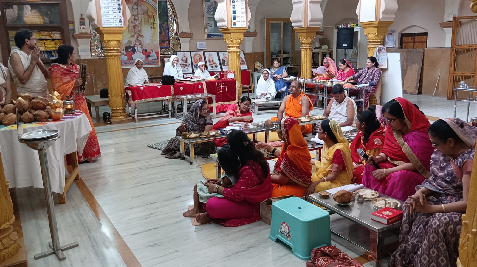 श्रेयांसनाथ भगवान का मनाया मोक्ष कल्याणक : निर्वाण लाडू चढ़ाकर किया श्रेयांसनाथ विधान, सामूहिक रूप से मनाया रक्षाबंधन पर्व