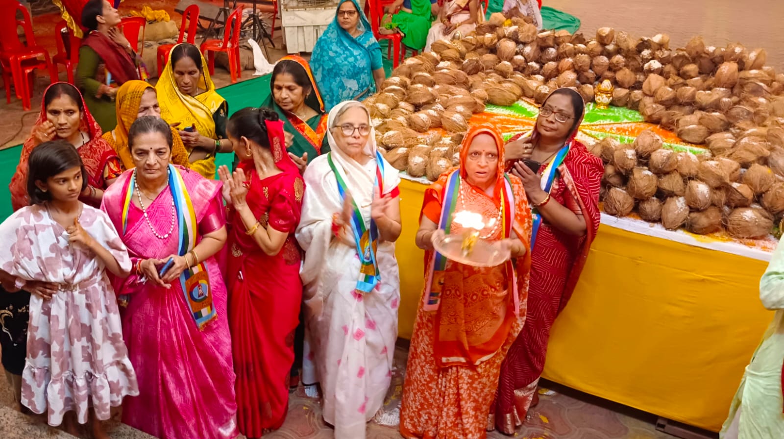 रक्षाबंधन पर 700 श्रीफल अर्पित गूंजा णमोकार महामंत्र: आचार्य सिद्धांतसागर का 34वां आचार्य पदारोहण दिवस मनाया