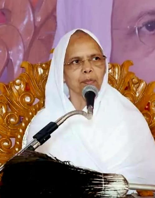 कभी न टूटने वाला प्रेम और वात्सल्य का पर्व है रक्षाबंधन: आर्यिका सुभूषणमति माताजी ने कहा- जब बालिकाओ़ं का गर्भपात हो, विवाह के पावन बंधन से कतराएं तो कैसे मने रक्षाबंधन