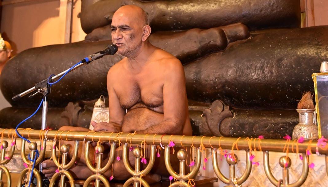 जीवन एक रहस्य है, समस्या नहीं इसे सुलझाओ : मुनि श्री समतासागर जी महाराज ने अपने प्रवचन में जीवन के रहस्यों से पर्दा उठाने की दी सलाह
