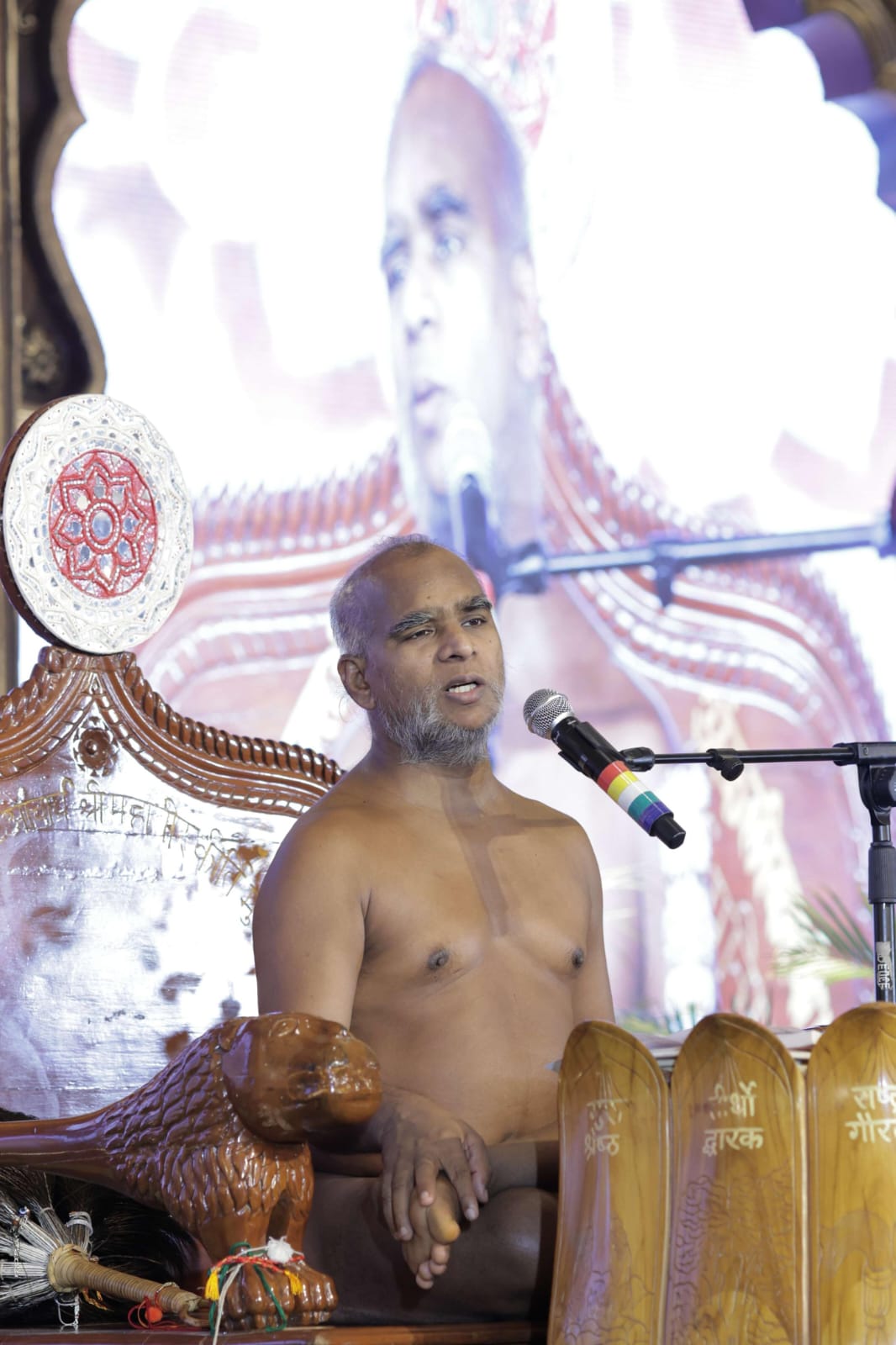 तलाश बाहर की थी, खजाना था भीतर : आचार्य श्री सुनीलसागरजी ने धर्मसभा में स्व आत्मानुभूति के उपाय समझाए