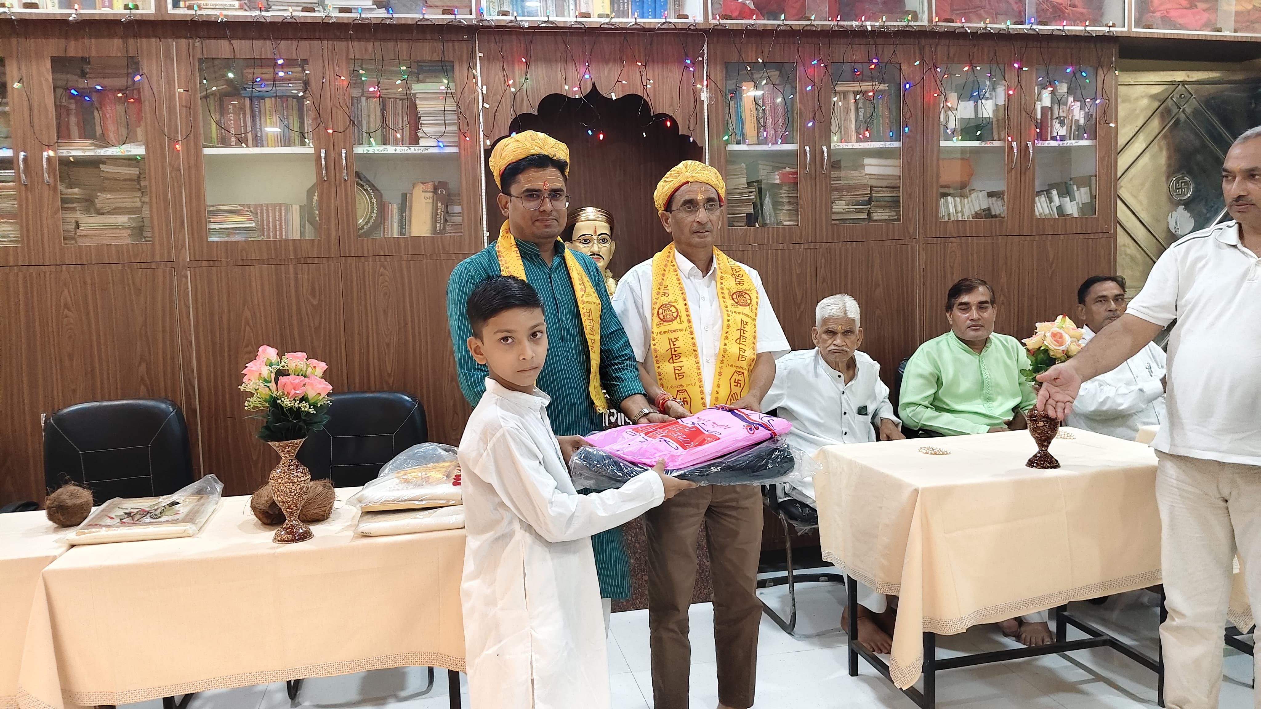 जैन संस्कृत महाविद्यालय में संस्कृत सप्ताह का समापन : विद्यार्थियों एवं शिक्षकों ने विभिन्न धार्मिक, सांस्कृतिक, शैक्षणिक, सामाजिक गतिविधियों में की सहभागिता