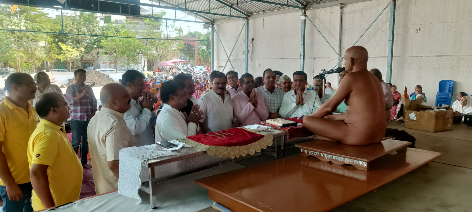 हमारा जैन आगम चार अनुयोगों में बंटा हुआ : ये अनुयोग मोक्ष मार्ग के साधक हैं और इनमें जैन धर्म की संपूर्ण शिक्षा समाहित है-मुनि श्री विमलसागर जी