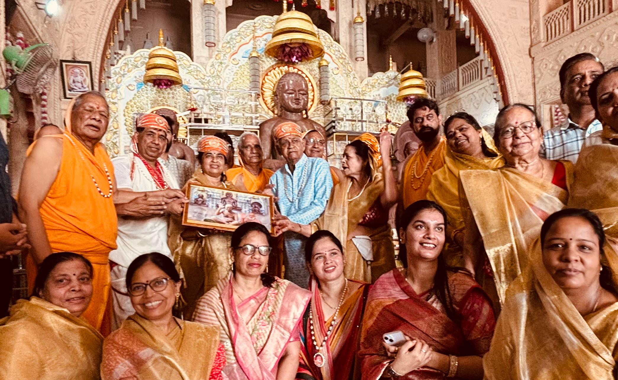 सुदर्शनोदय तीर्थ क्षेत्र पर अभिषेक, शांतिधारा एवं भक्तामर विधान संपन्न : श्रद्धालुओं ने भक्ति-भाव से की आराधना